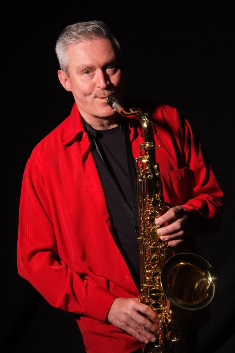 Wolfgang (Saxofone, Klarinette, Keyboard, Gesang)