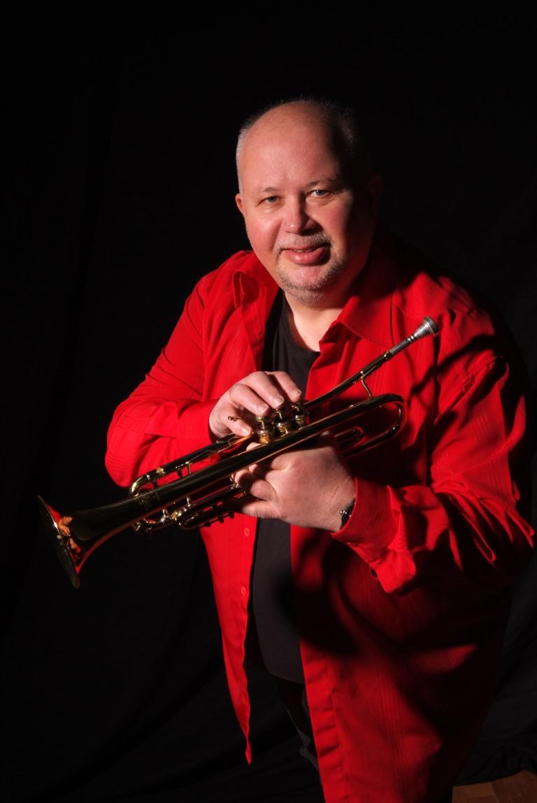 Harald (Gitarre, Trompete, Gesang)